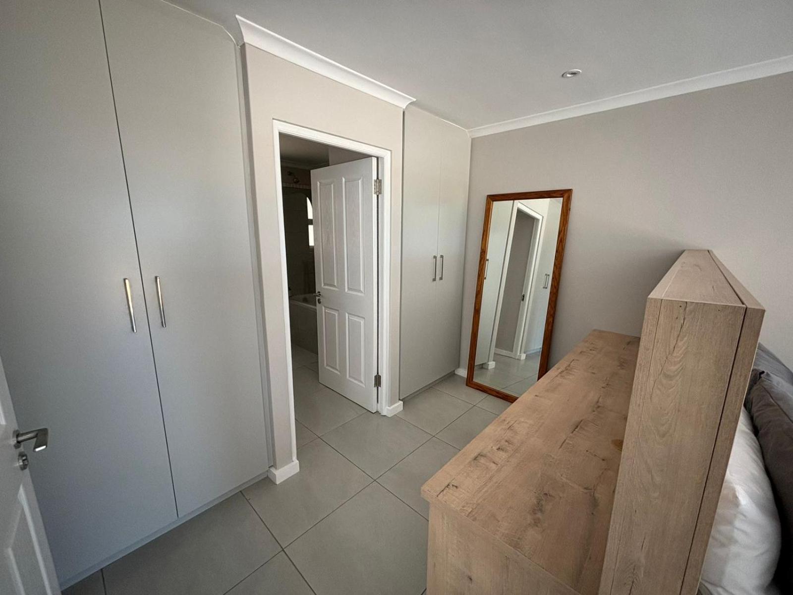 Hottentots Hide Away Cape Town